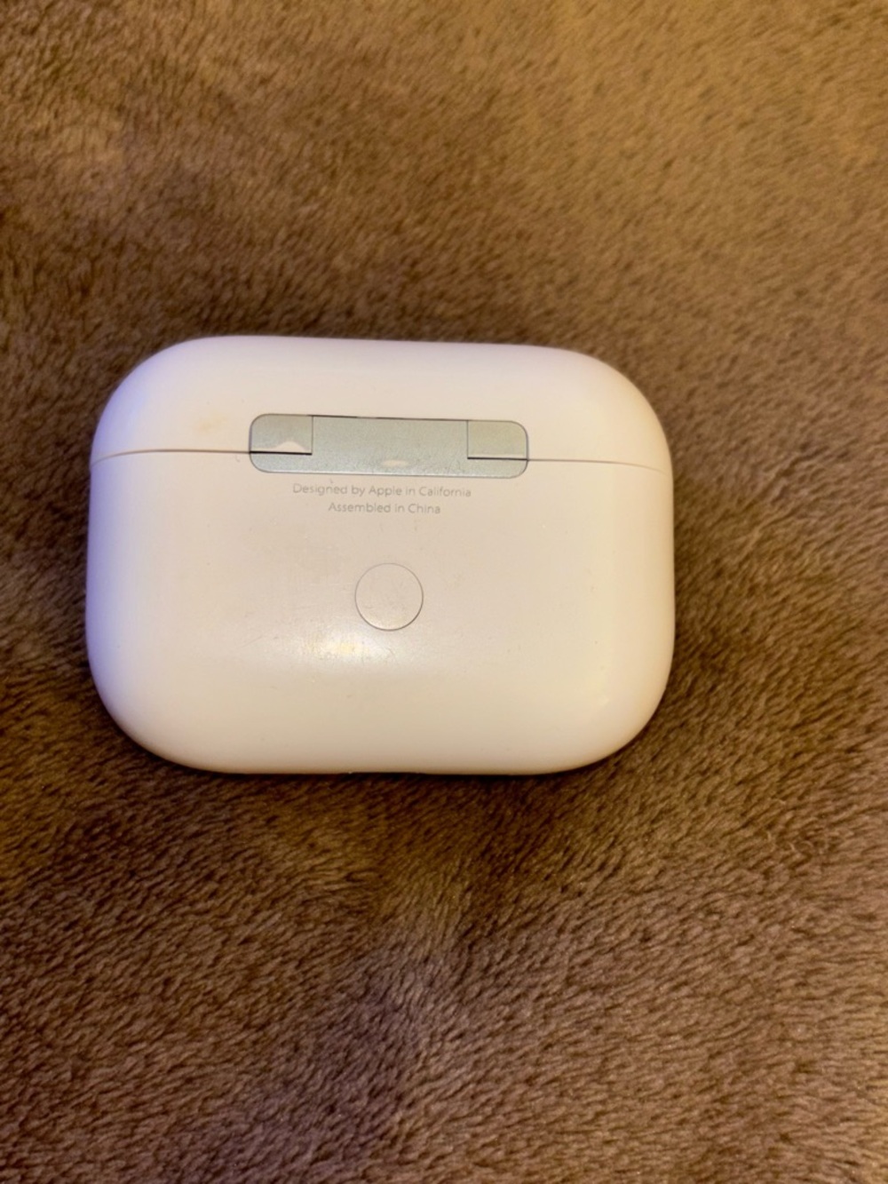Apple White AirPods Pro w/ Charging Case